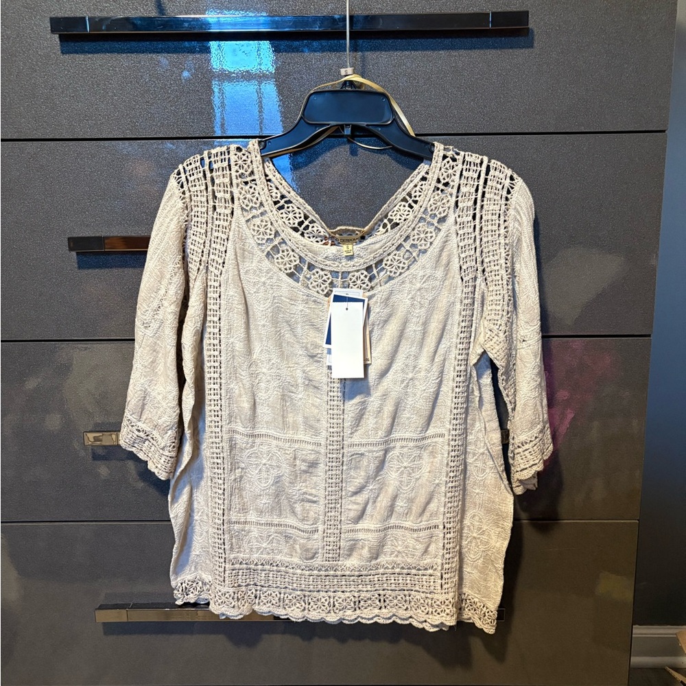 Women's Lace Detail Blouse - Cream